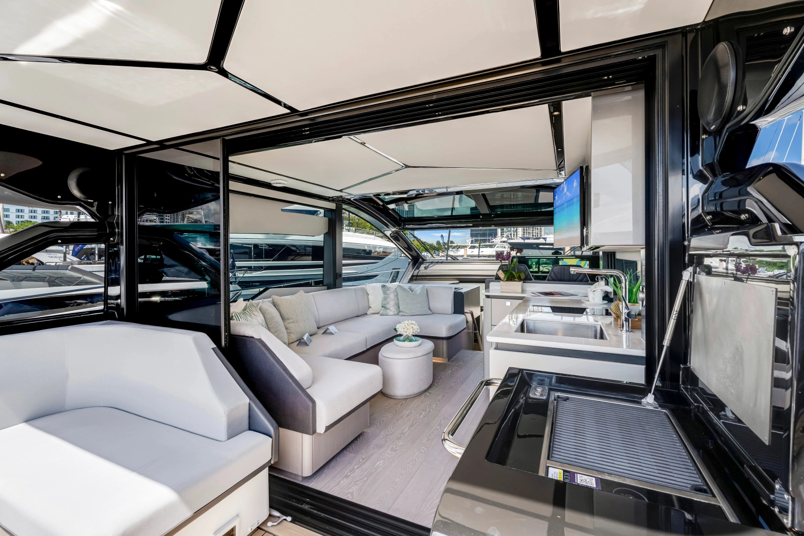 PREDATOR 55 55ft Sunseeker Yacht For Sale