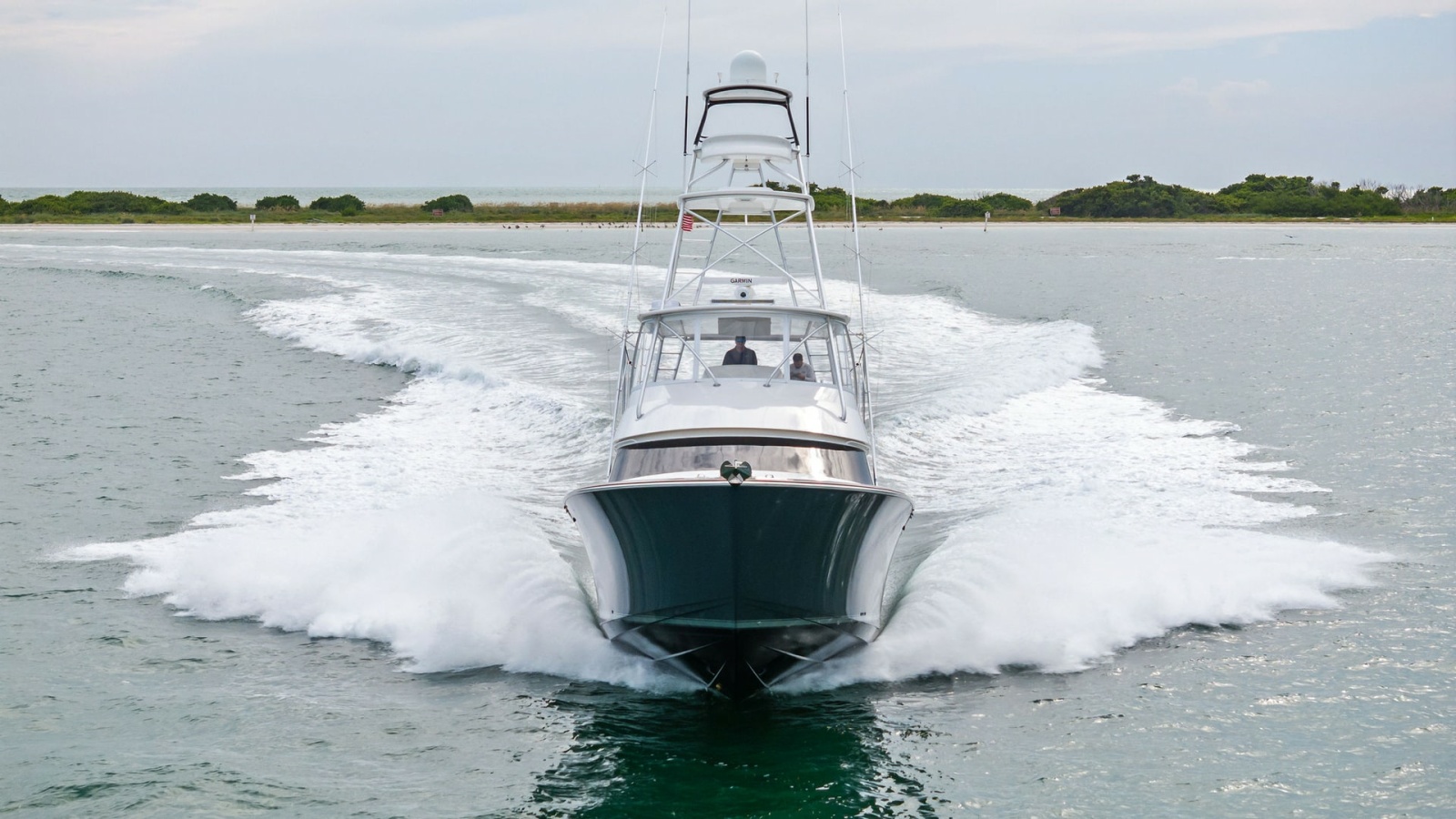 Viking 55 Convertible Bow View