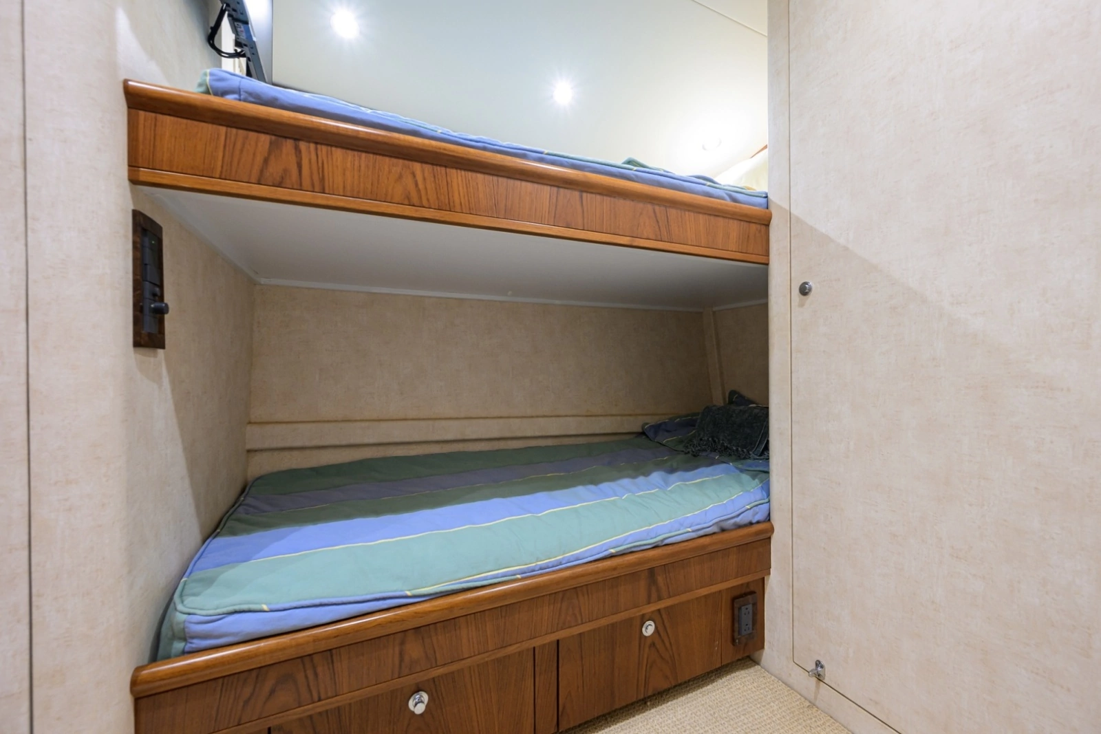 Rybovich 60 SIBONEY - Guest Stateroom