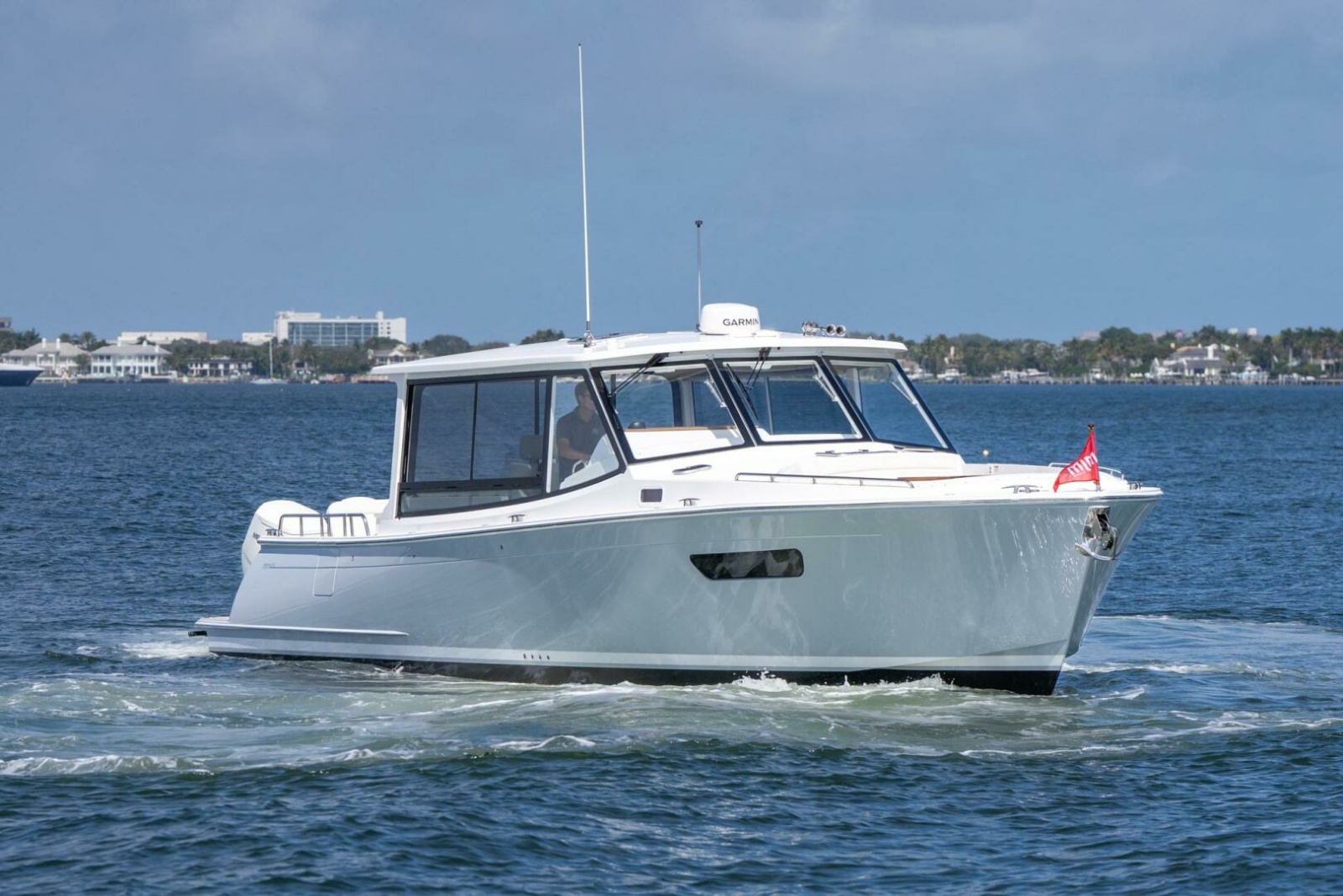 MJM 47X 47-003 - Exterior