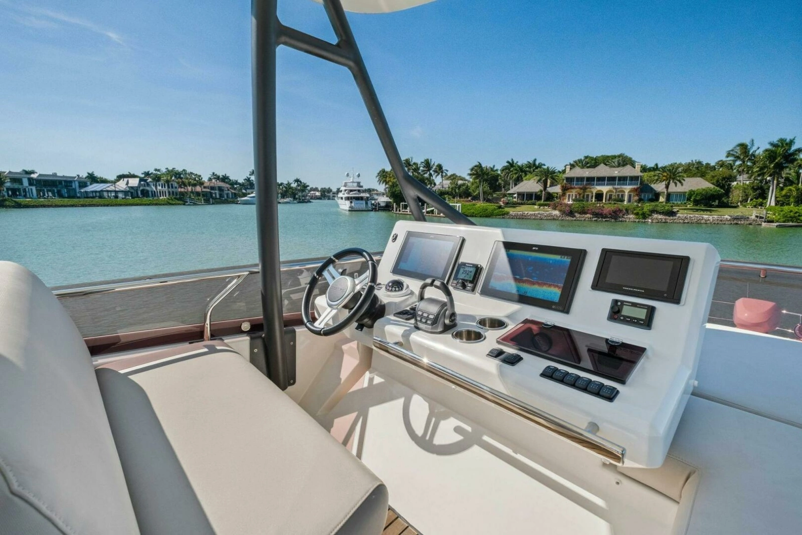 2022 Prestige 520 Flybridge photo 63
