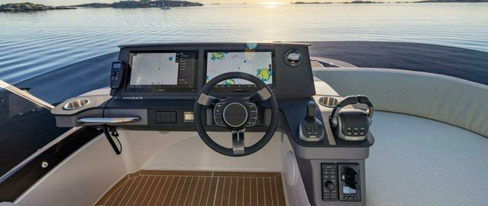 Nimbus 495 Flybridge Flybridge