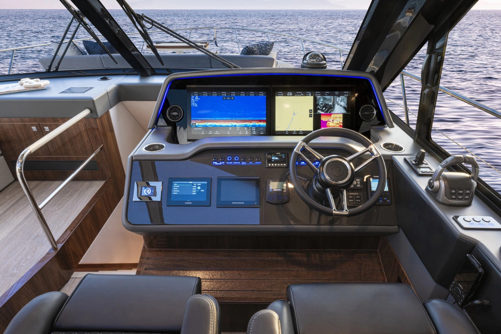 56 Sport Yacht 56ft Riviera Yacht For Sale