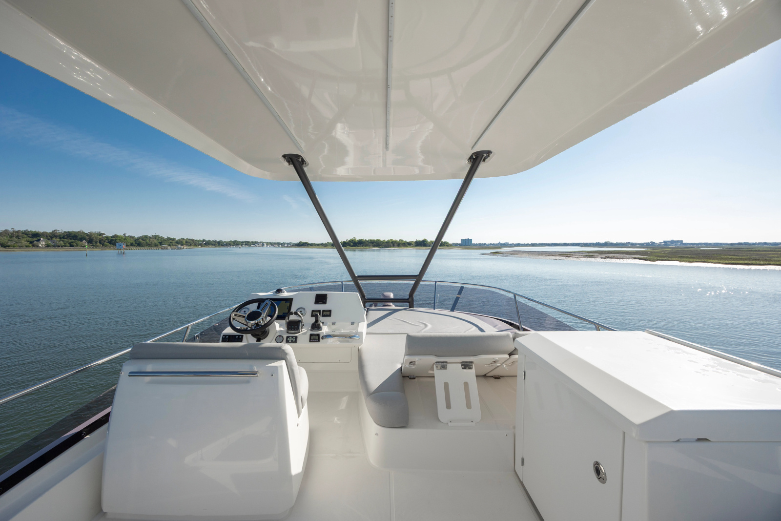 2024 Prestige 460