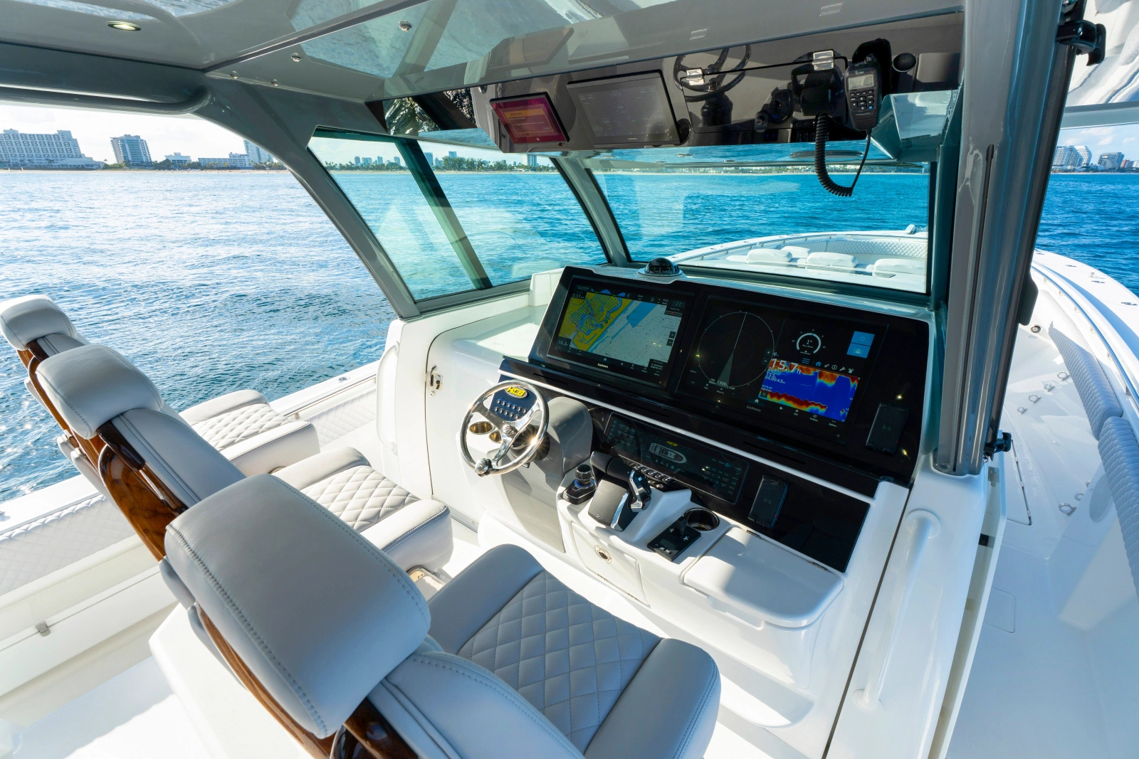 56ft HCB Yacht For Sale