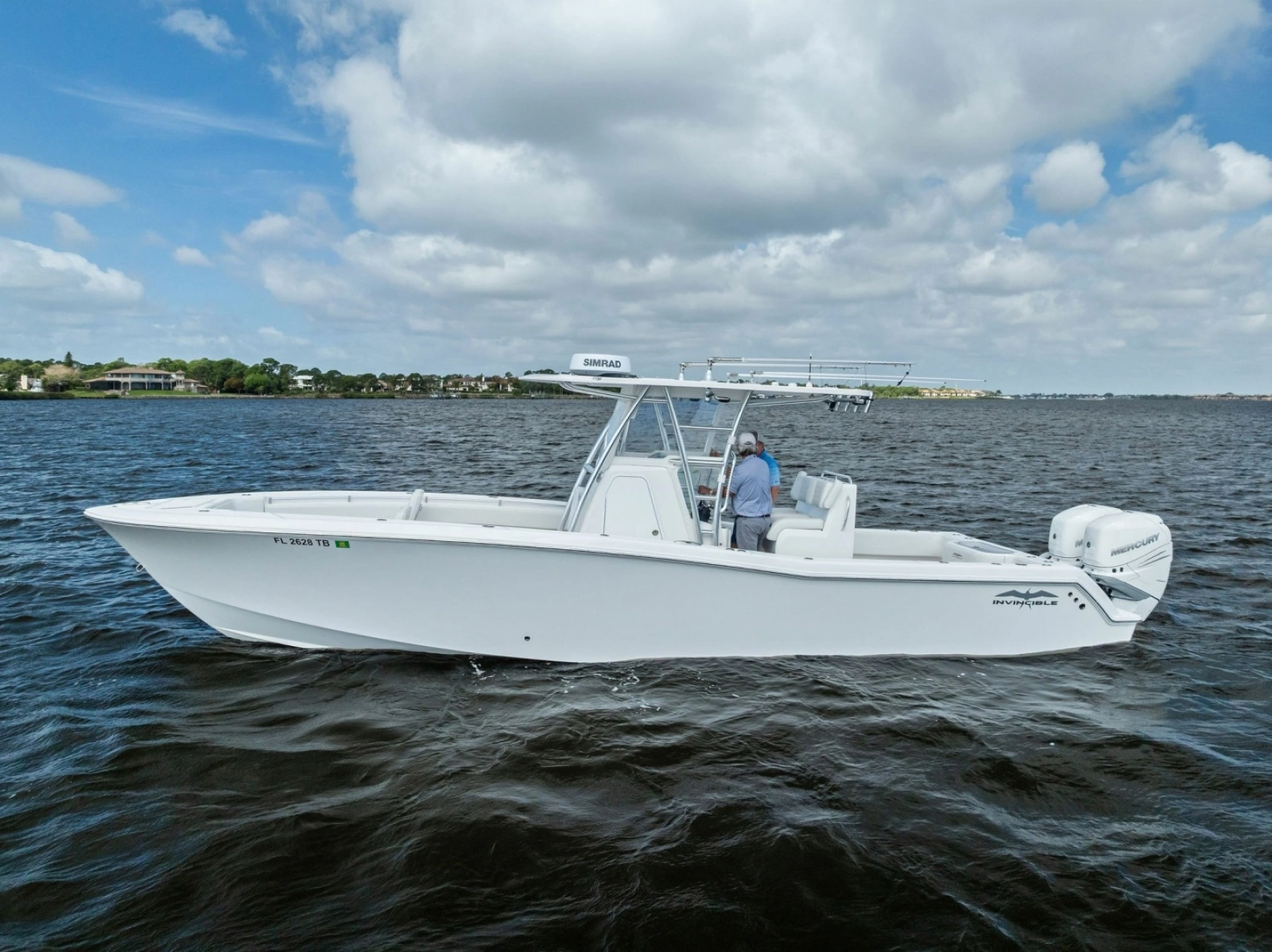 33ft Invincible Yacht For Sale