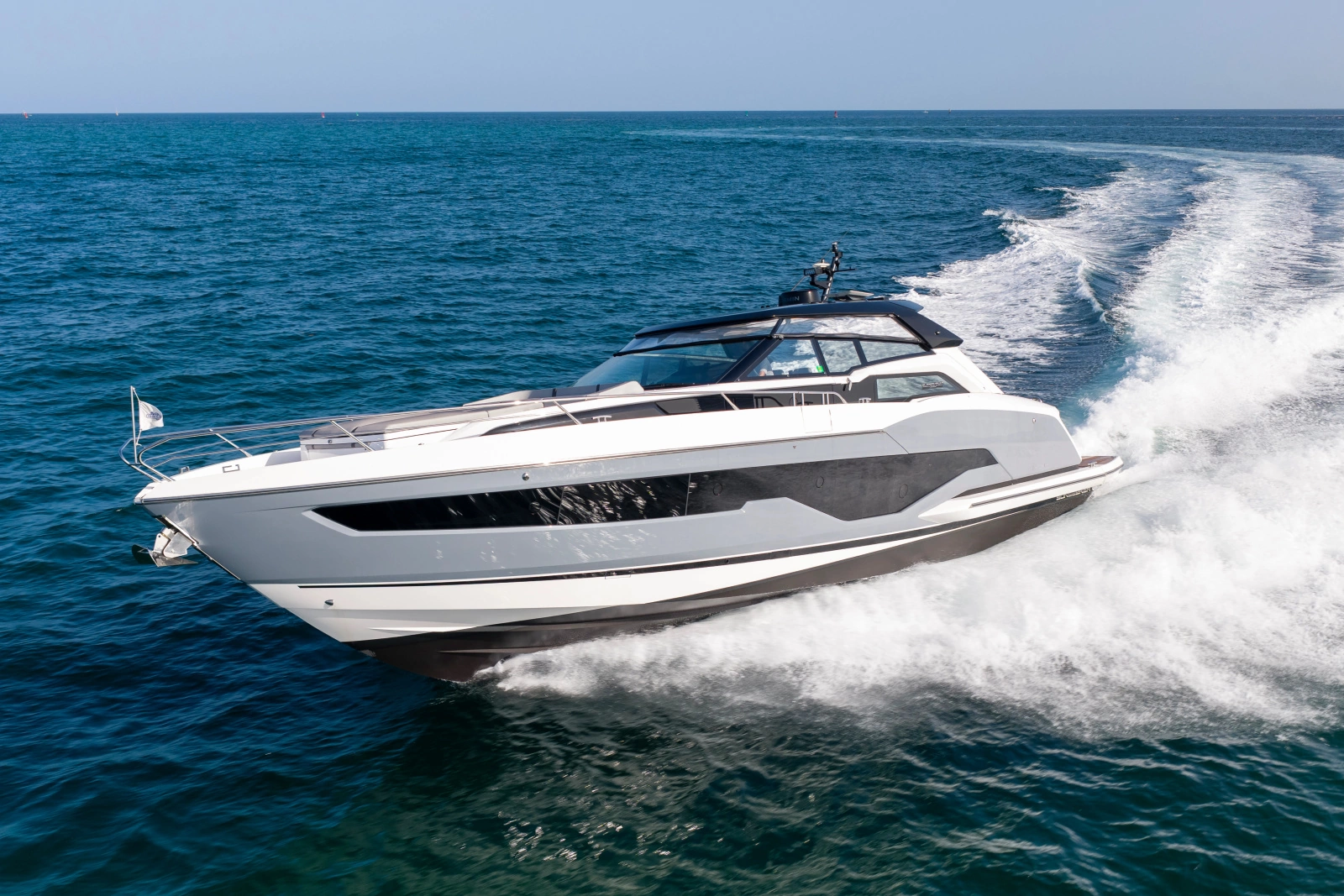 2024 Sunseeker Superhawk 55