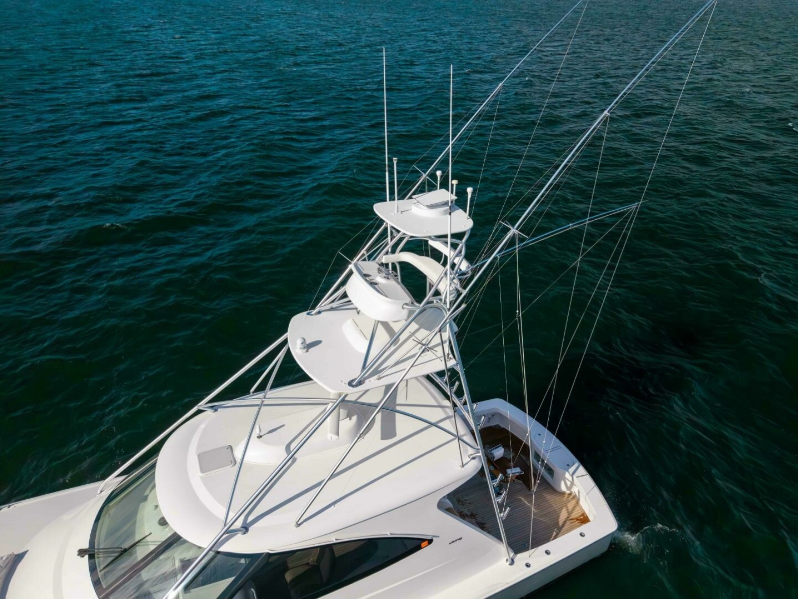 52' 2015 Viking 52 Sport Tower