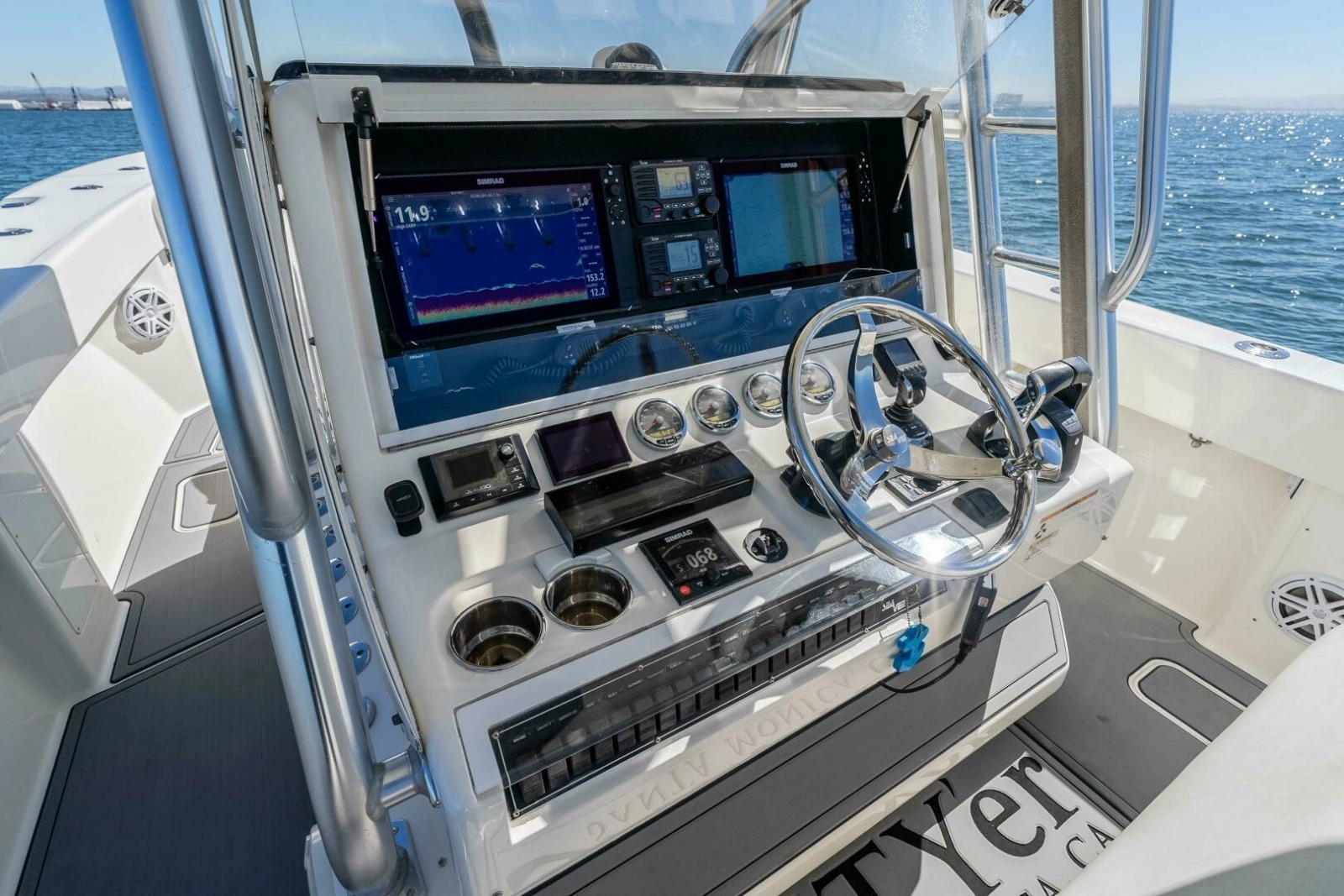  2018 SeaVee 370Z- SUSAN L
