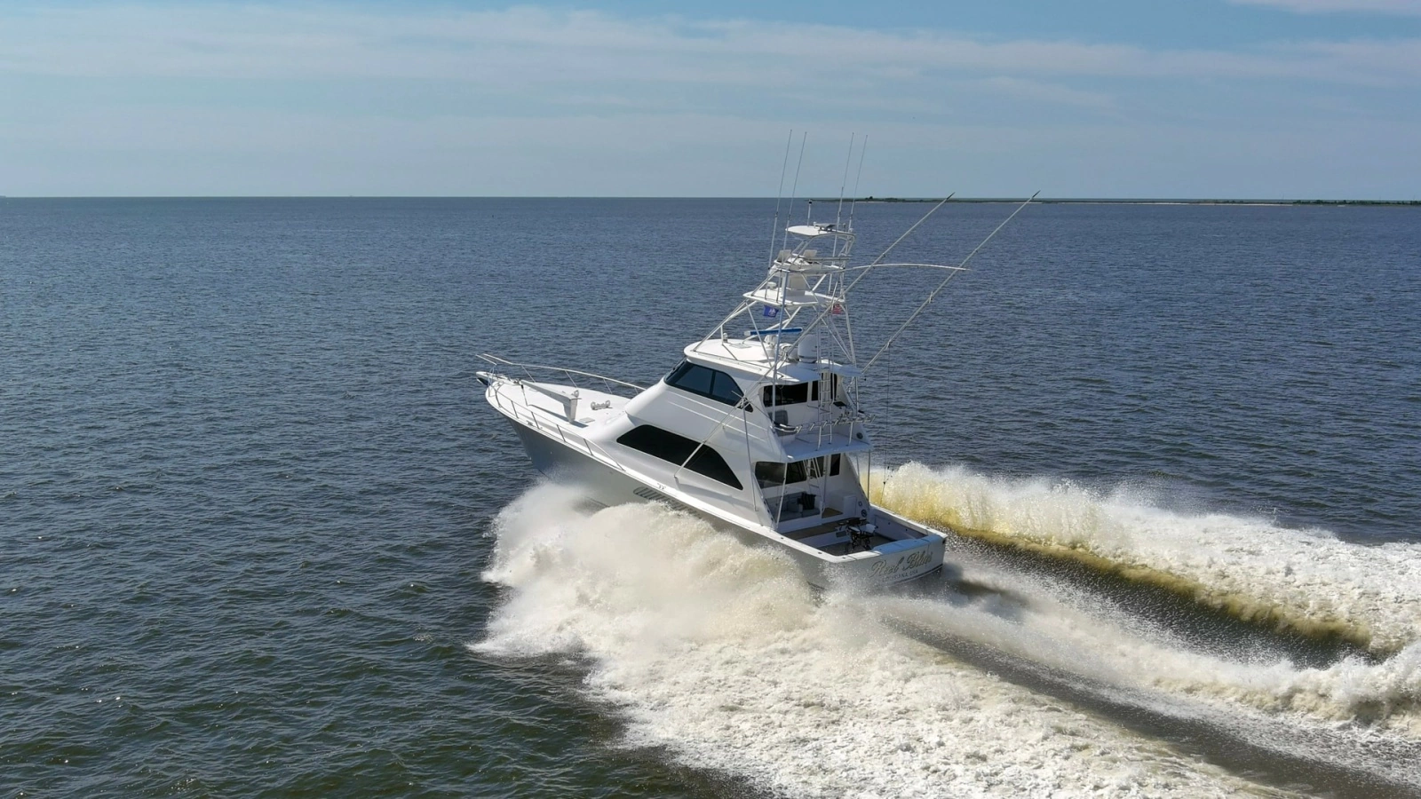 2007 64 Viking Enclosed Bridge Reel Blues Exterior (2)