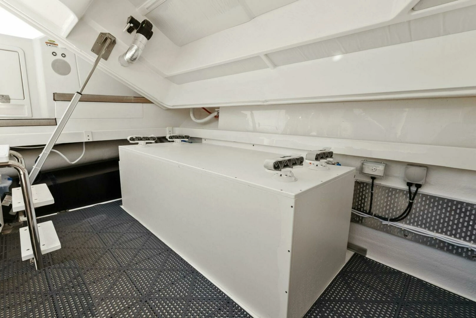 2025 Maritimo M600 