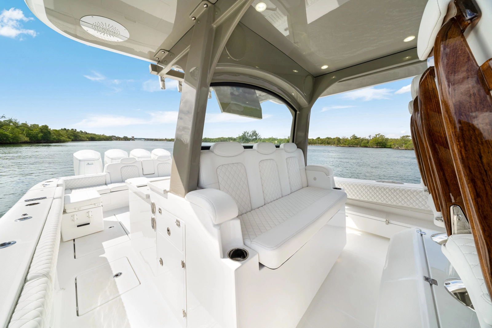 53 Suenos RXV 53ft HCB Yacht For Sale
