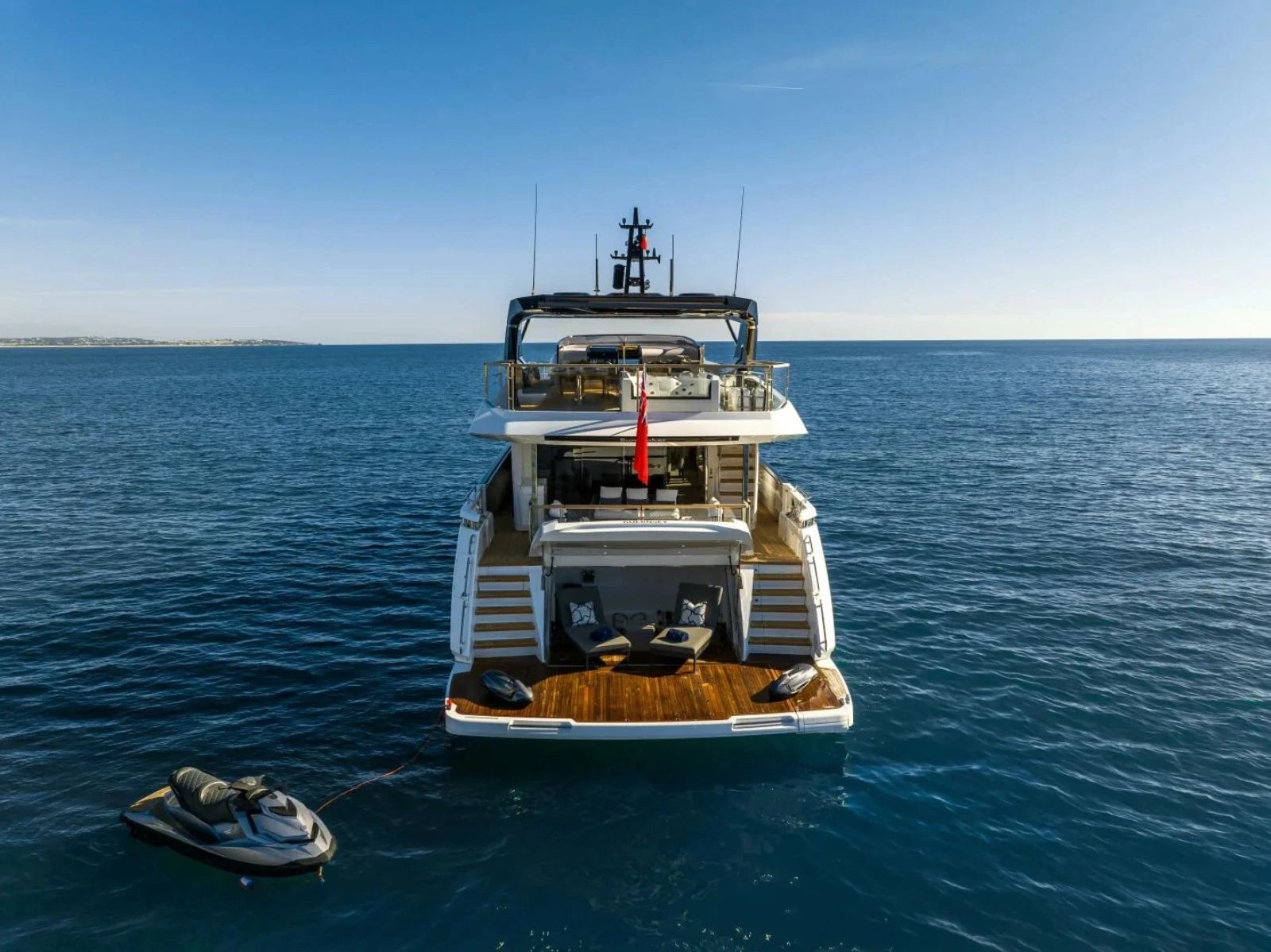 100 YACHT 100ft Sunseeker Yacht For Sale