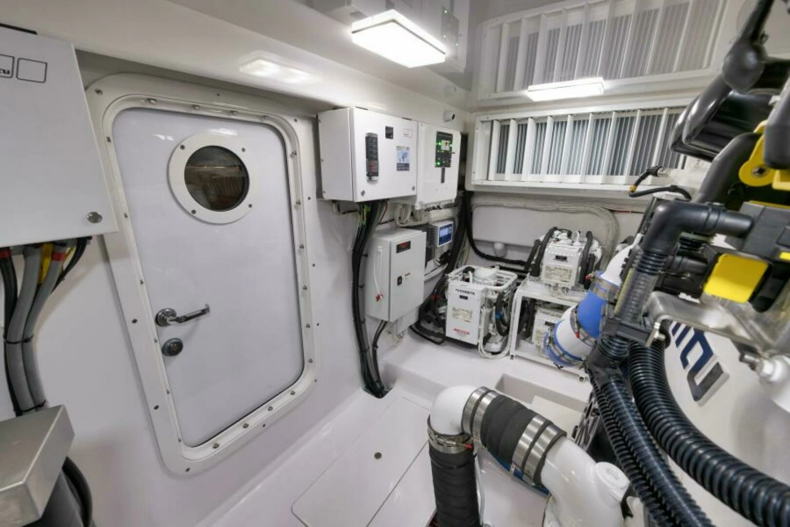 2024 Viking 68 Convertible- GYS TRADE- Engine Room