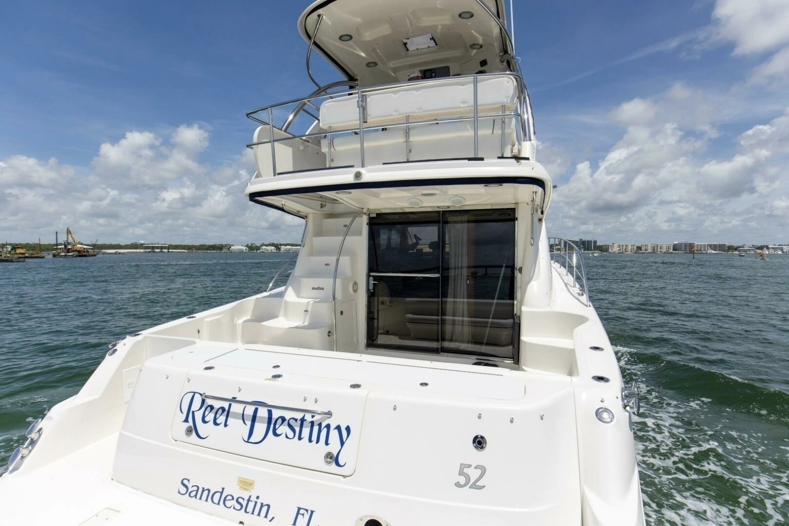 2007 52 Sea Ray Sedan Bridge Reel Destiny Stern