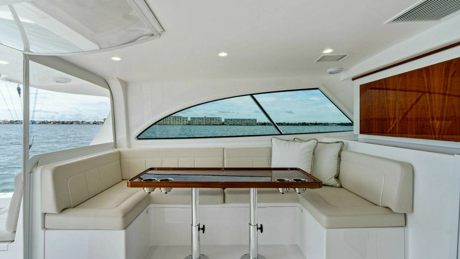 2021 Viking 46 Billfish 