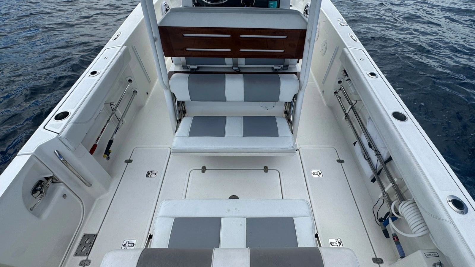 2022 Pursuit S288-