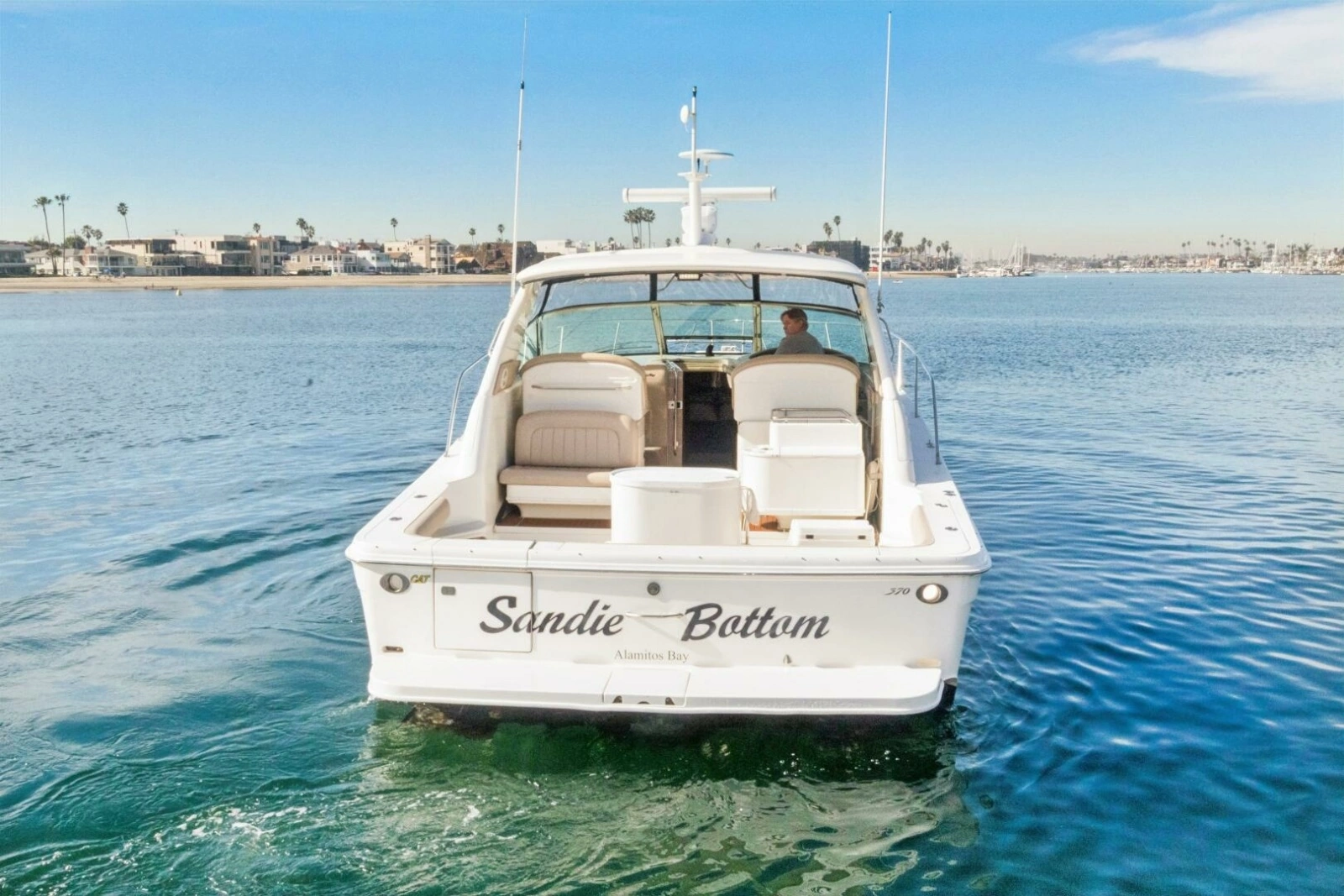 2000 Sea Ray 370 Express Cruiser