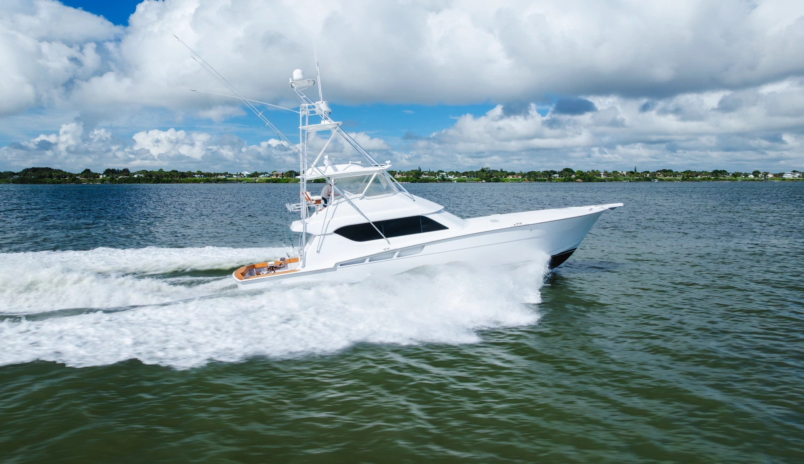 2005 Hatteras 60 Convertible