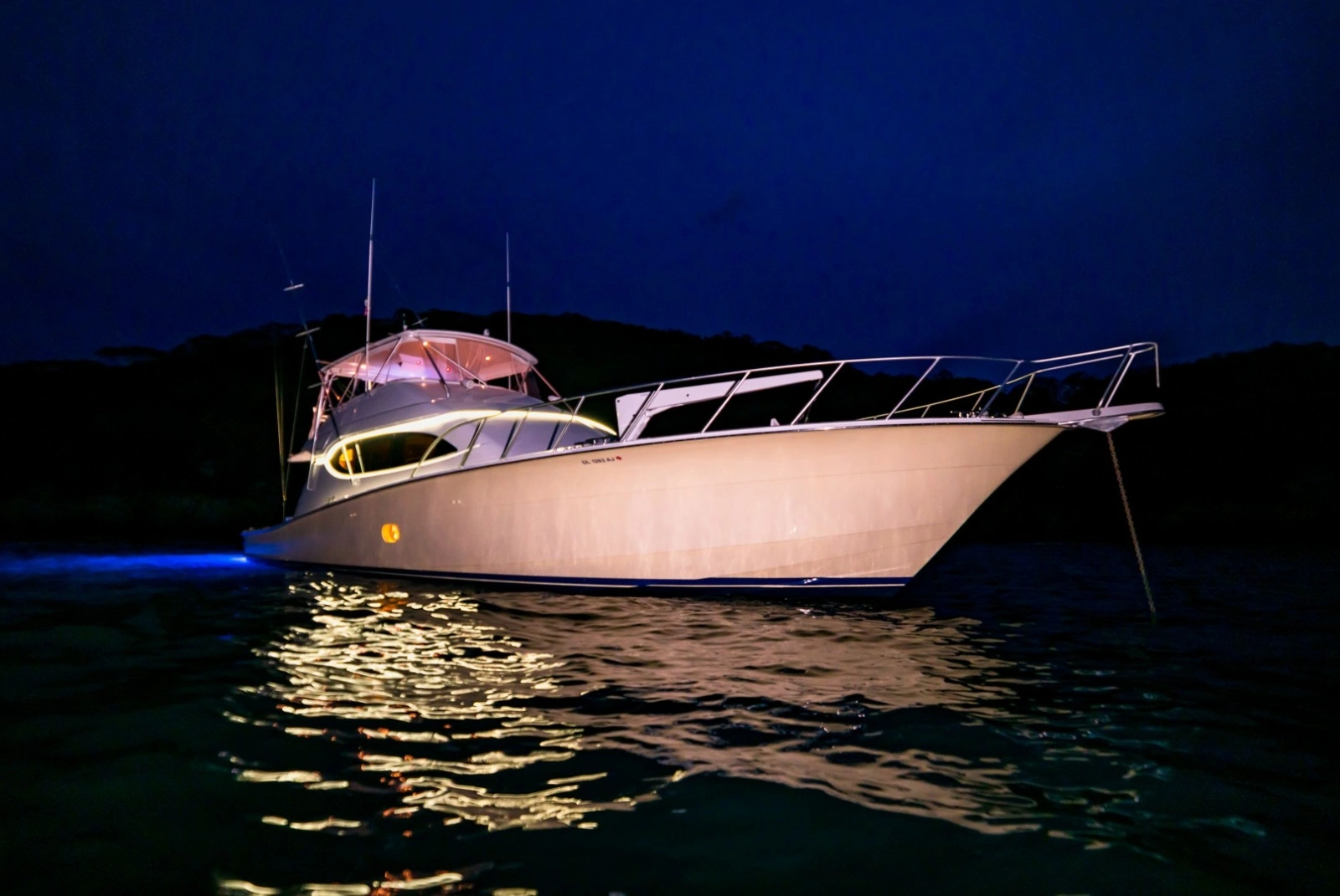 Travesia 68ft Hatteras Yacht For Sale