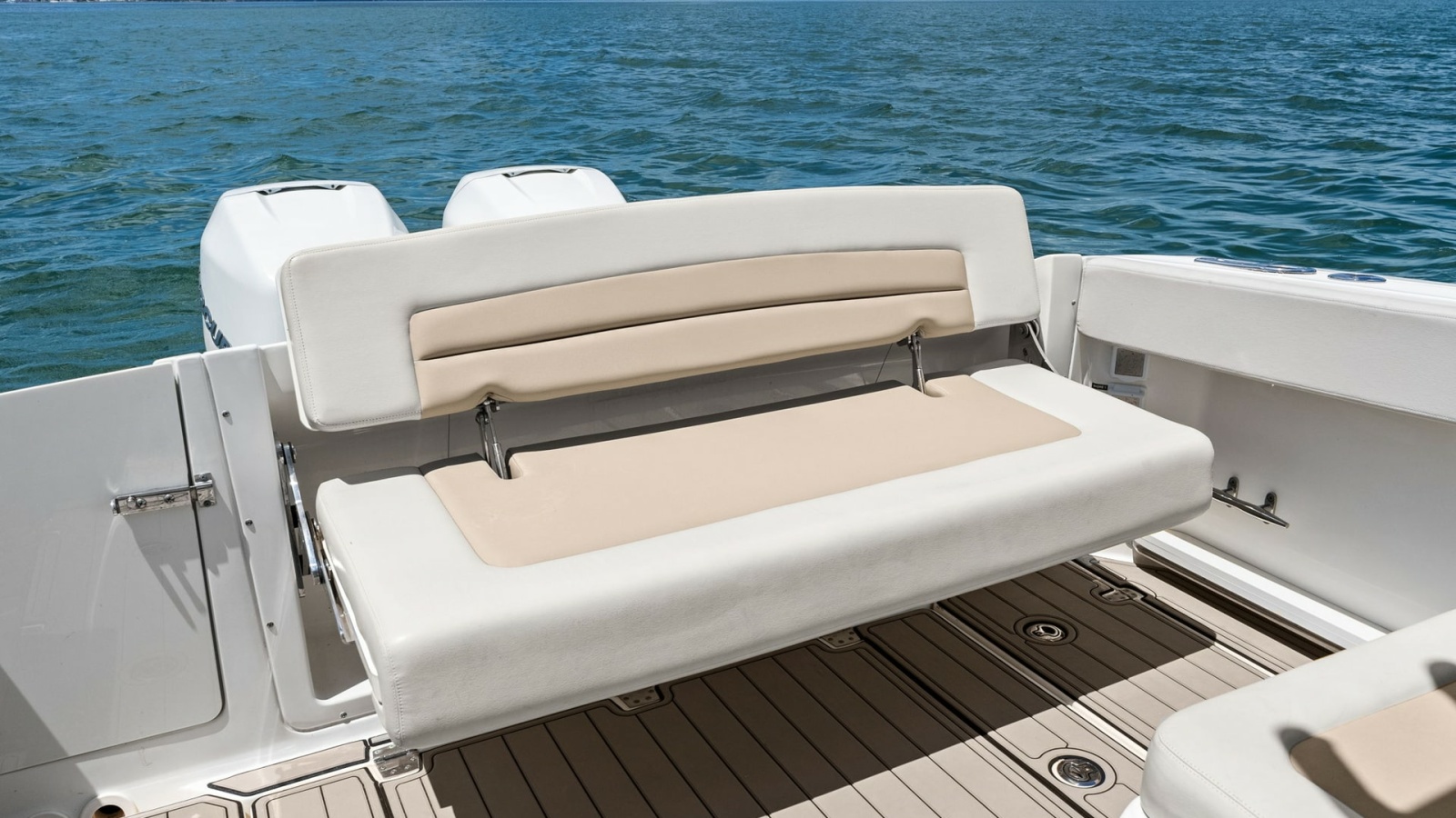 Fold-Down Transom Seating Area