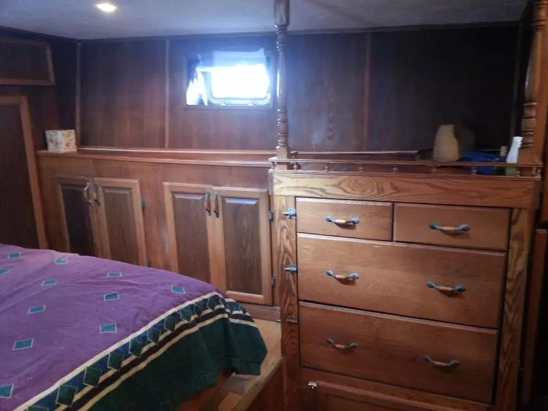 Diesel Duck  50 Aft Cabin Port