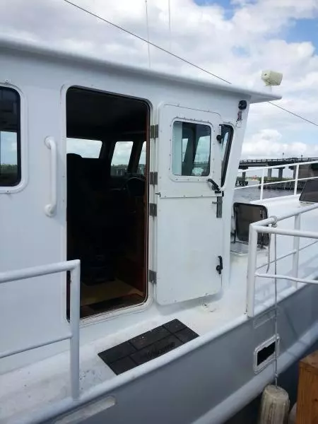 Diesel Duck  50 Full Door Open