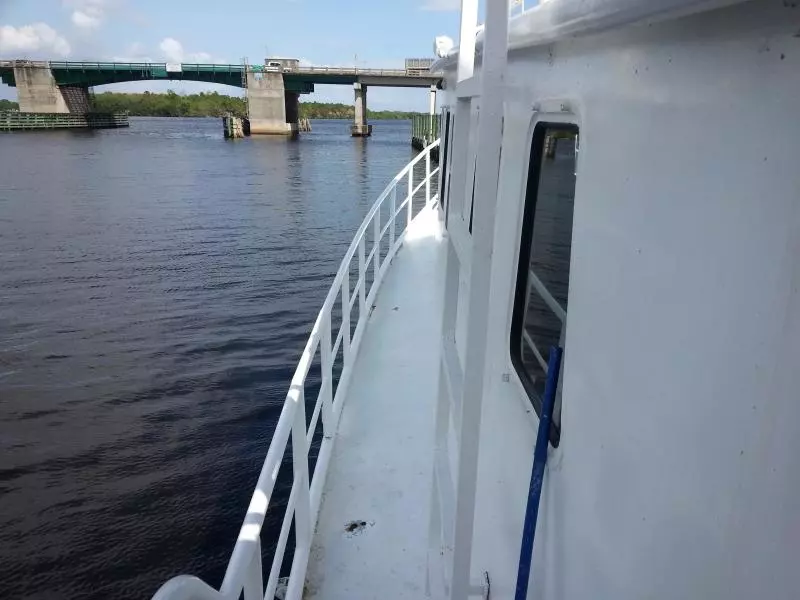 Diesel Duck  50 Port View
