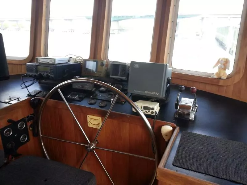 Diesel Duck  50 Pilot House Helm Station