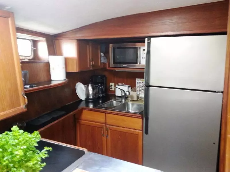 Diesel Duck  50 Galley
