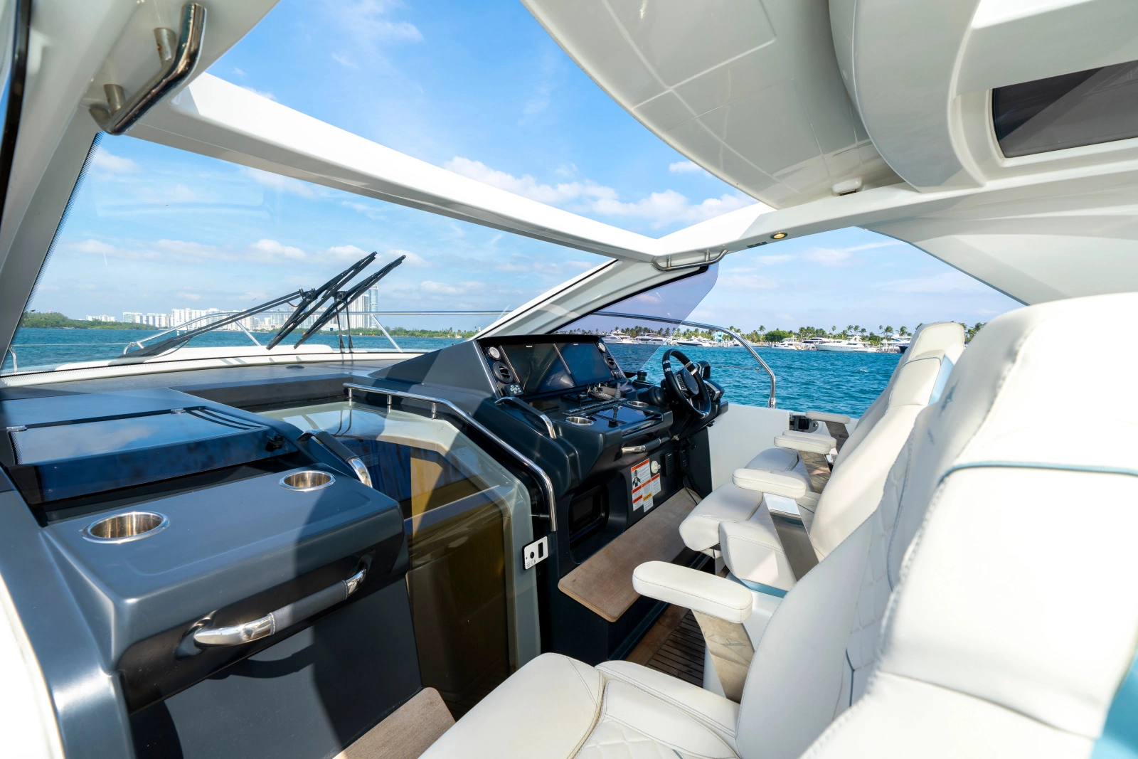 2024 Jeanneau DB/43 OB