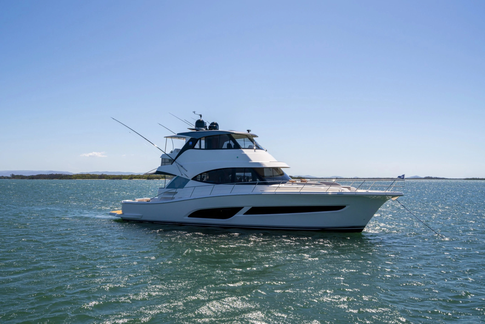 58 Sports Motor Yacht 58ft Riviera Yacht For Sale