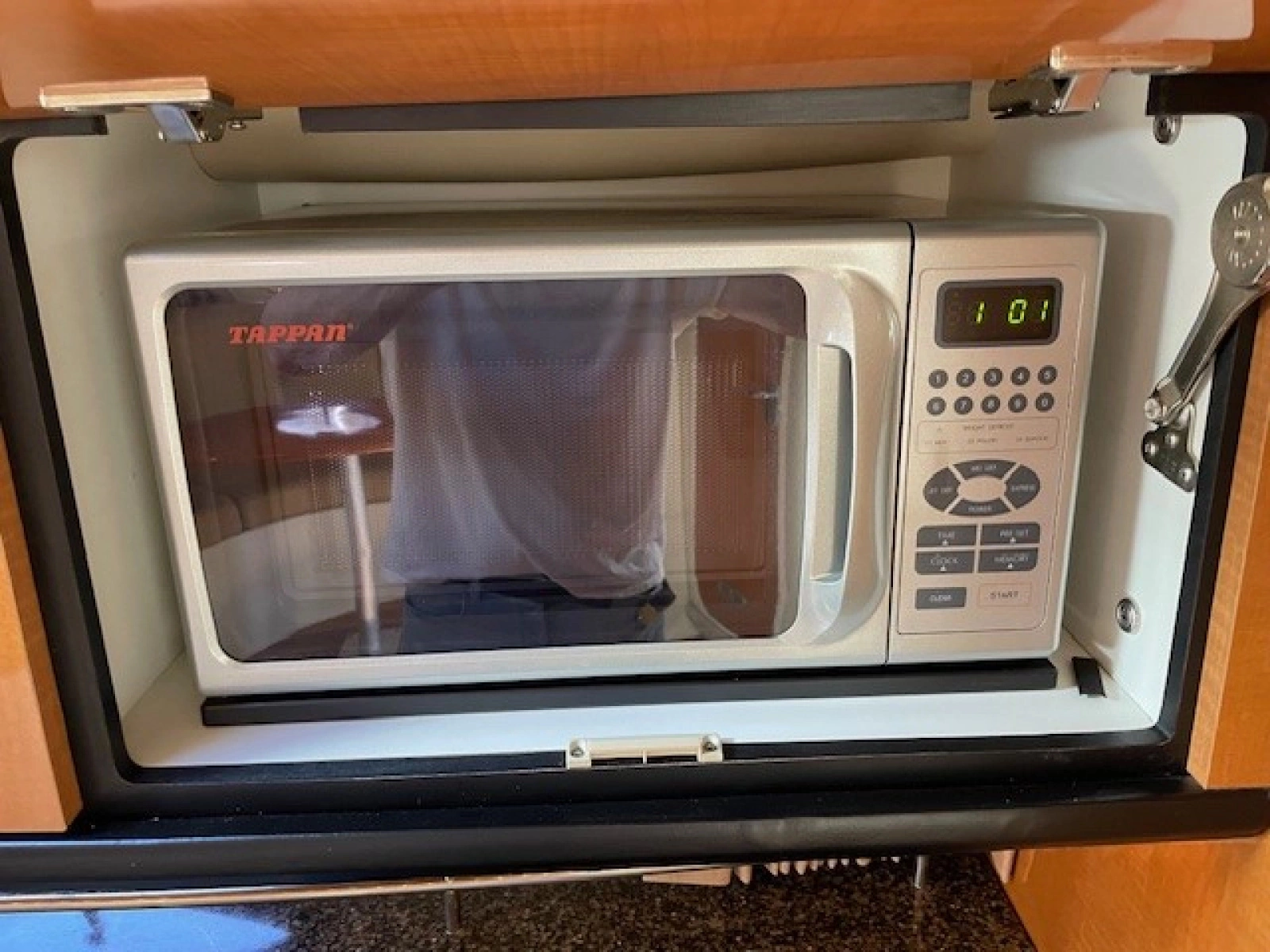 2007 Chaparral 330 Signature