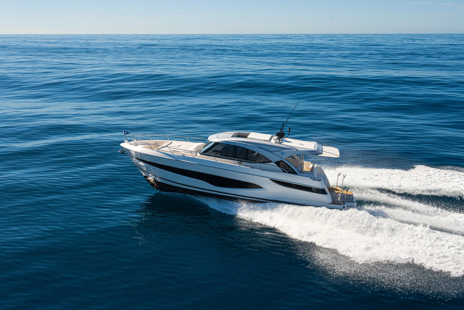 4300 Sports Express 43ft Riviera Yacht For Sale