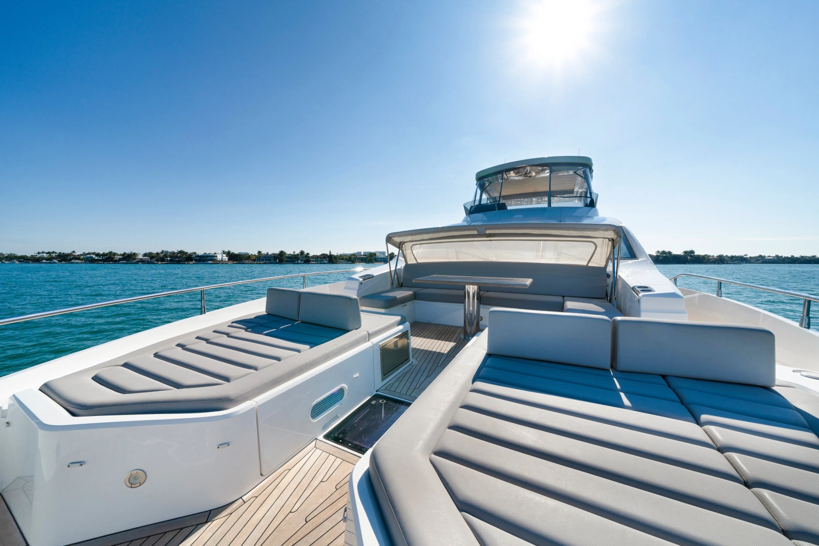 2020 Sunseeker 76 Yacht