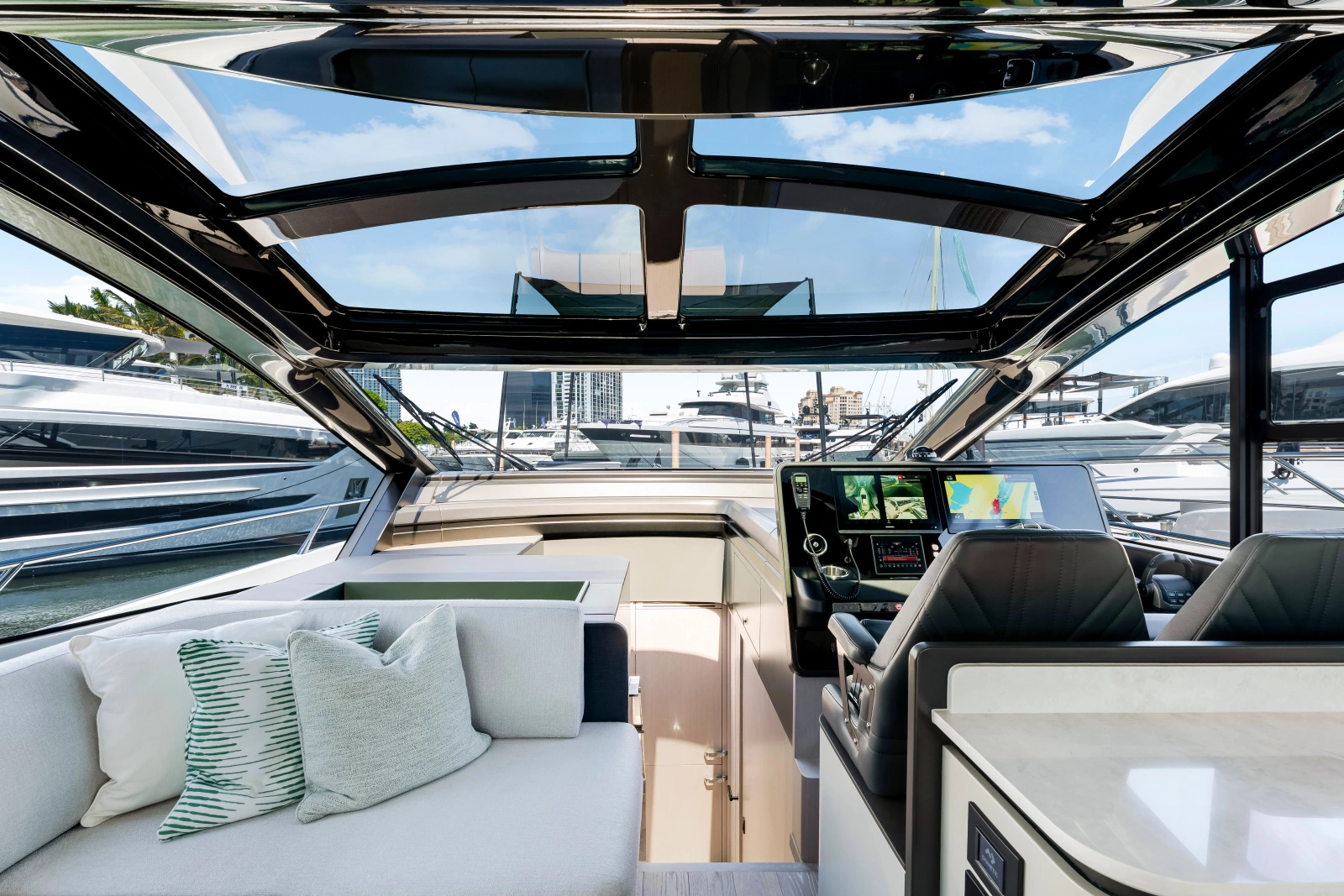 PREDATOR 55 55ft Sunseeker Yacht For Sale