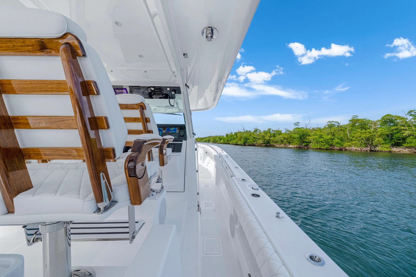 56 Suenos GIX 56ft HCB Yacht For Sale
