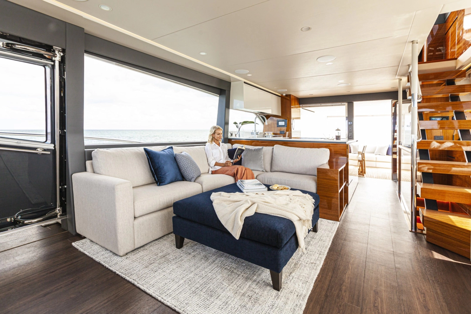 78 Motor Yacht 78ft Riviera Yacht For Sale