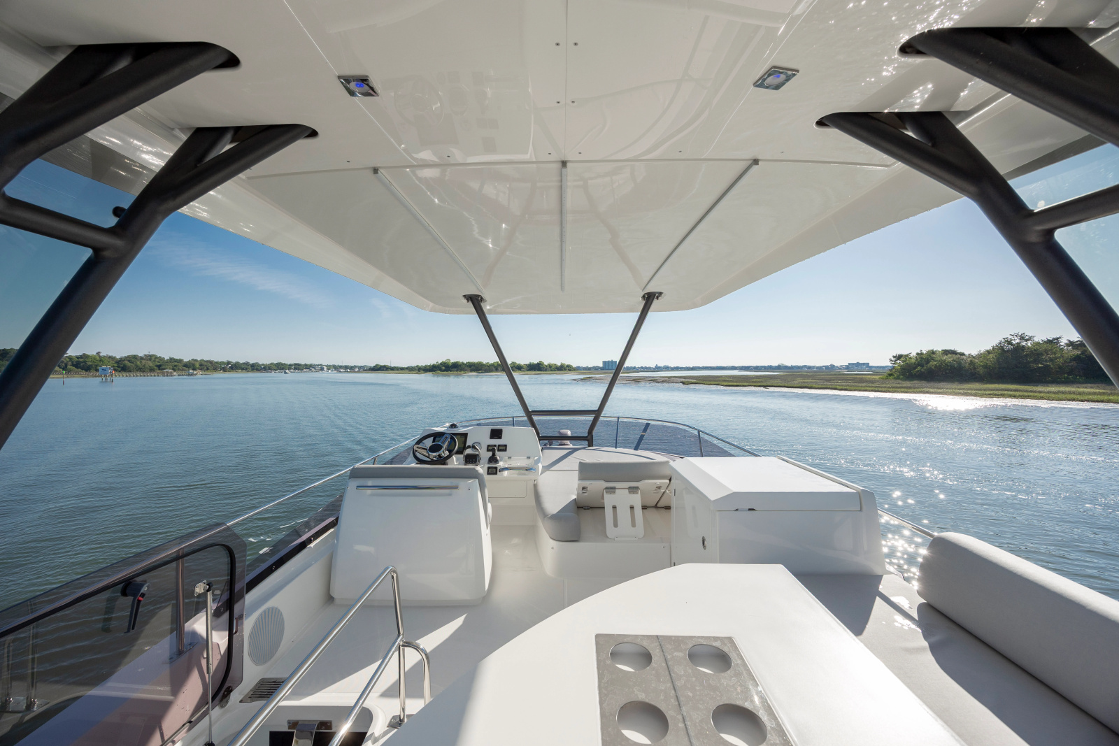 2024 Prestige 460