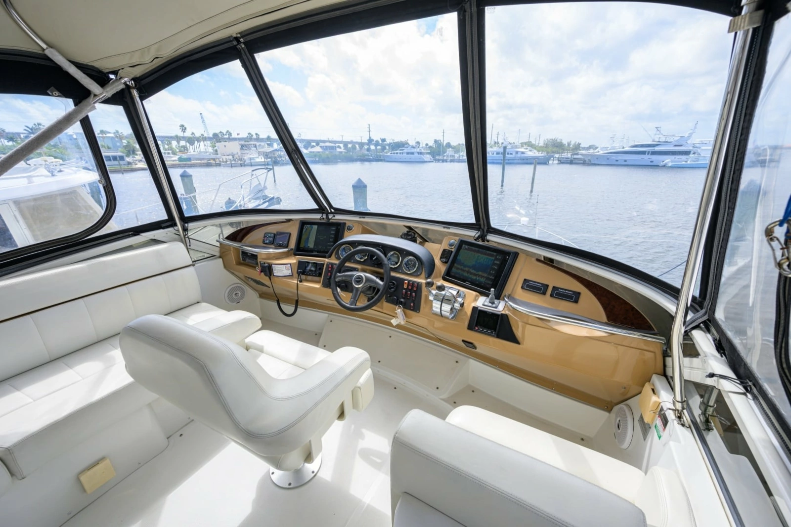 Carver 444 - Great Adventure