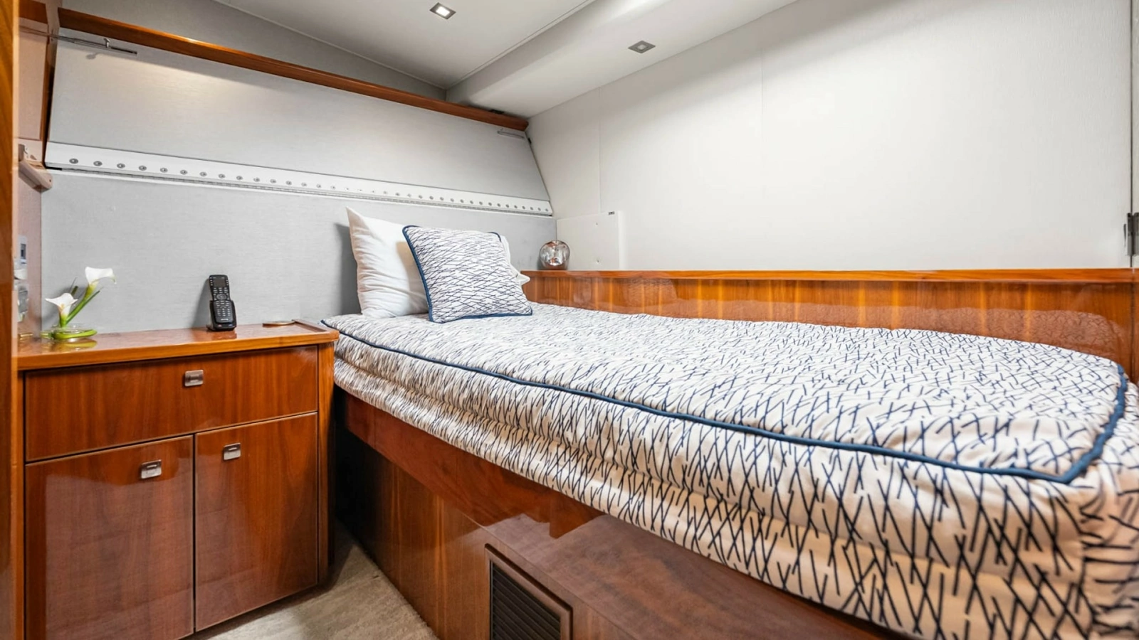 Elegant Guest Stateroom