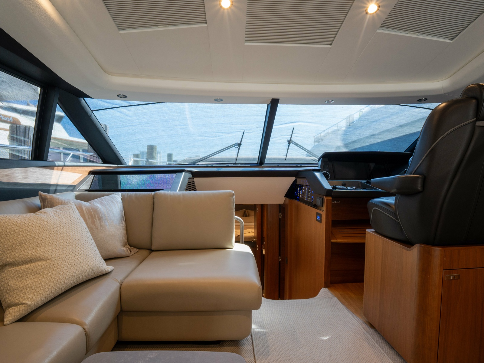 2020 Princess S66