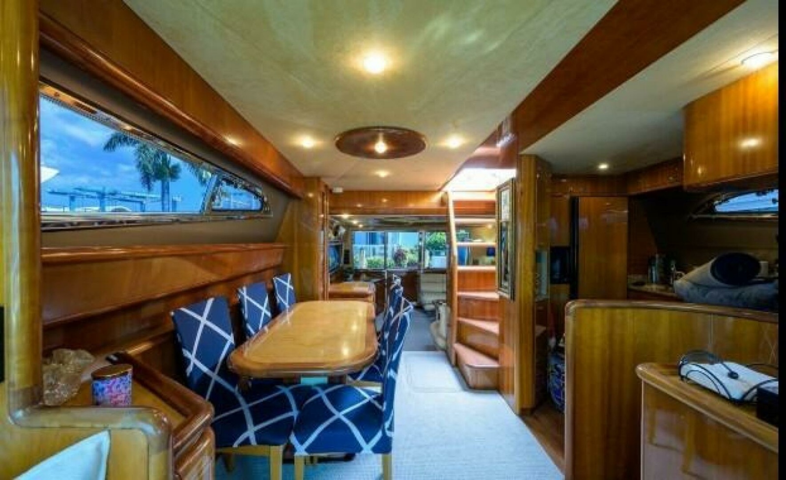 72' 2000 Ferretti Yachts 72 Motoryacht