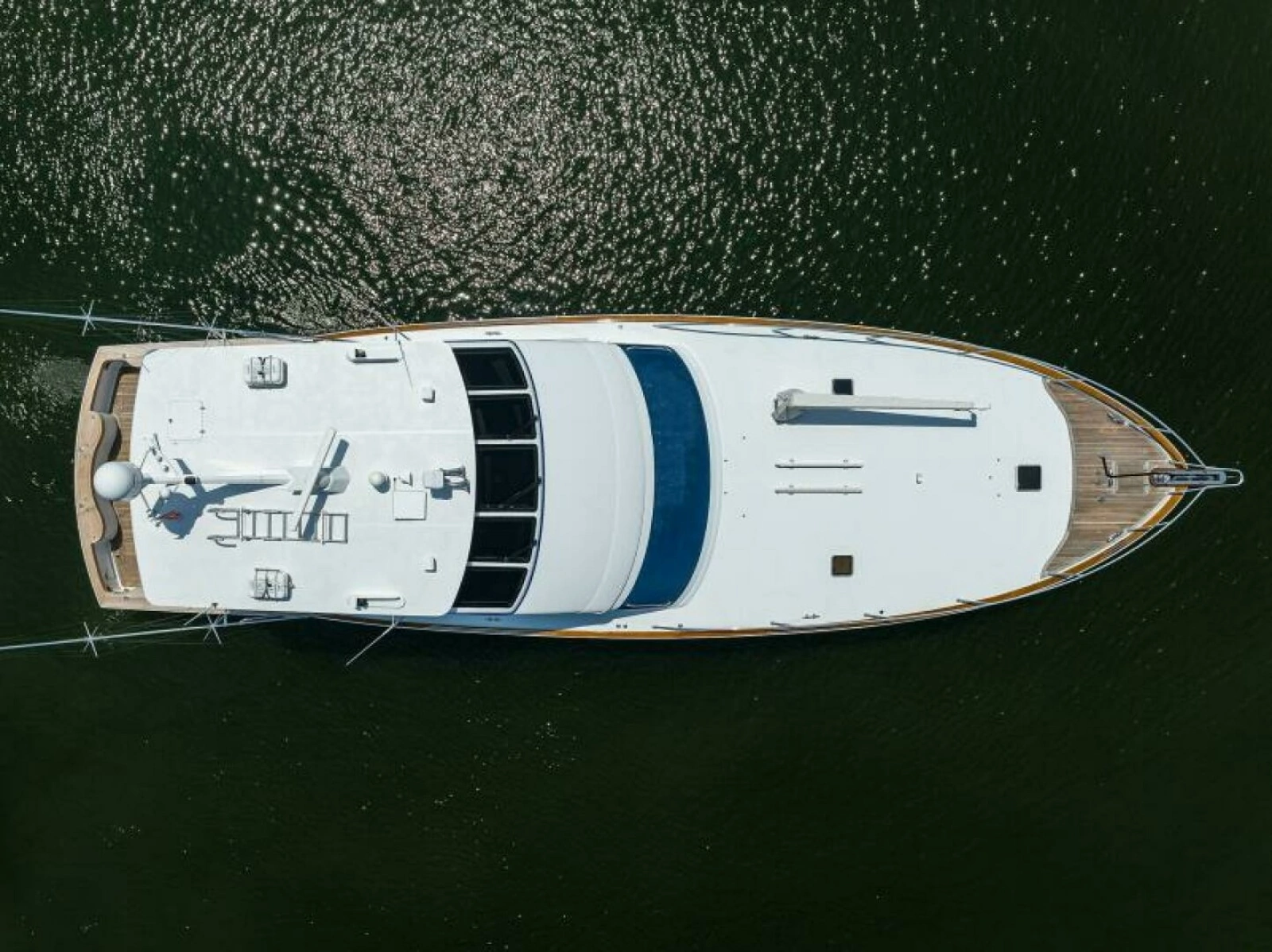 2004 Sea Force IX 82 Enclosed Bridge