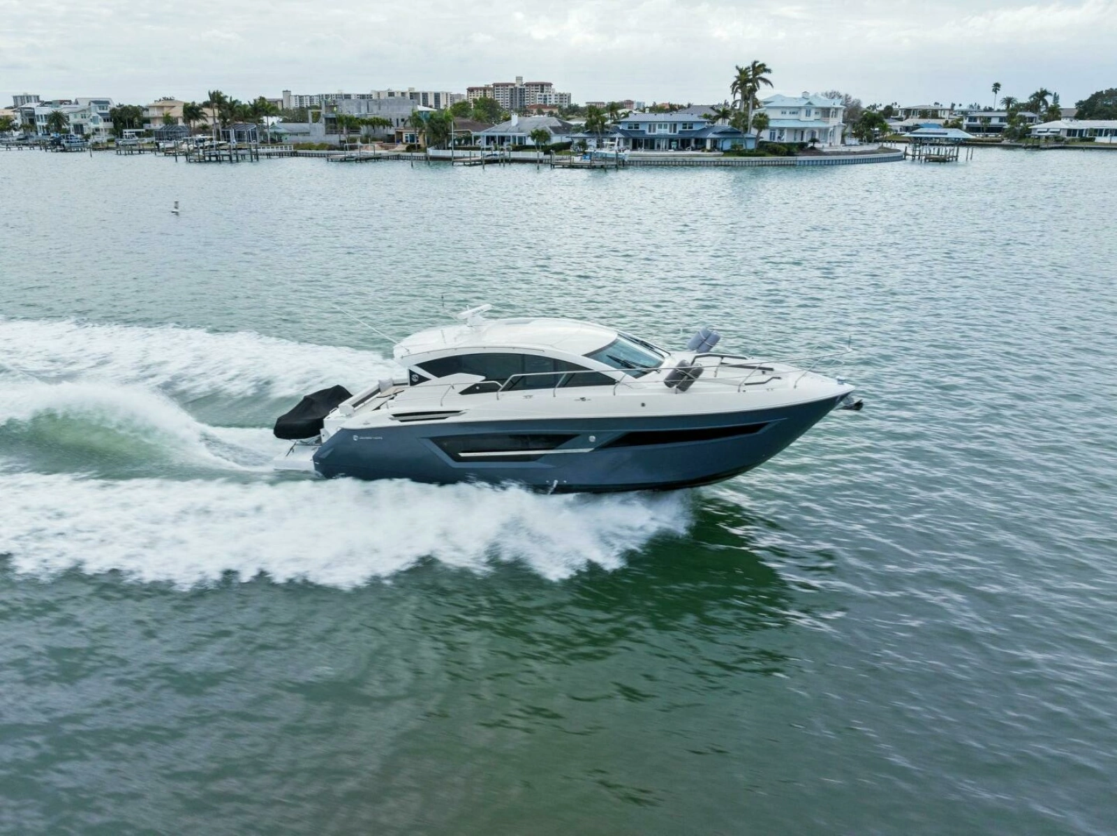 2020 Cruisers Yachts 46 Cantius photo 76