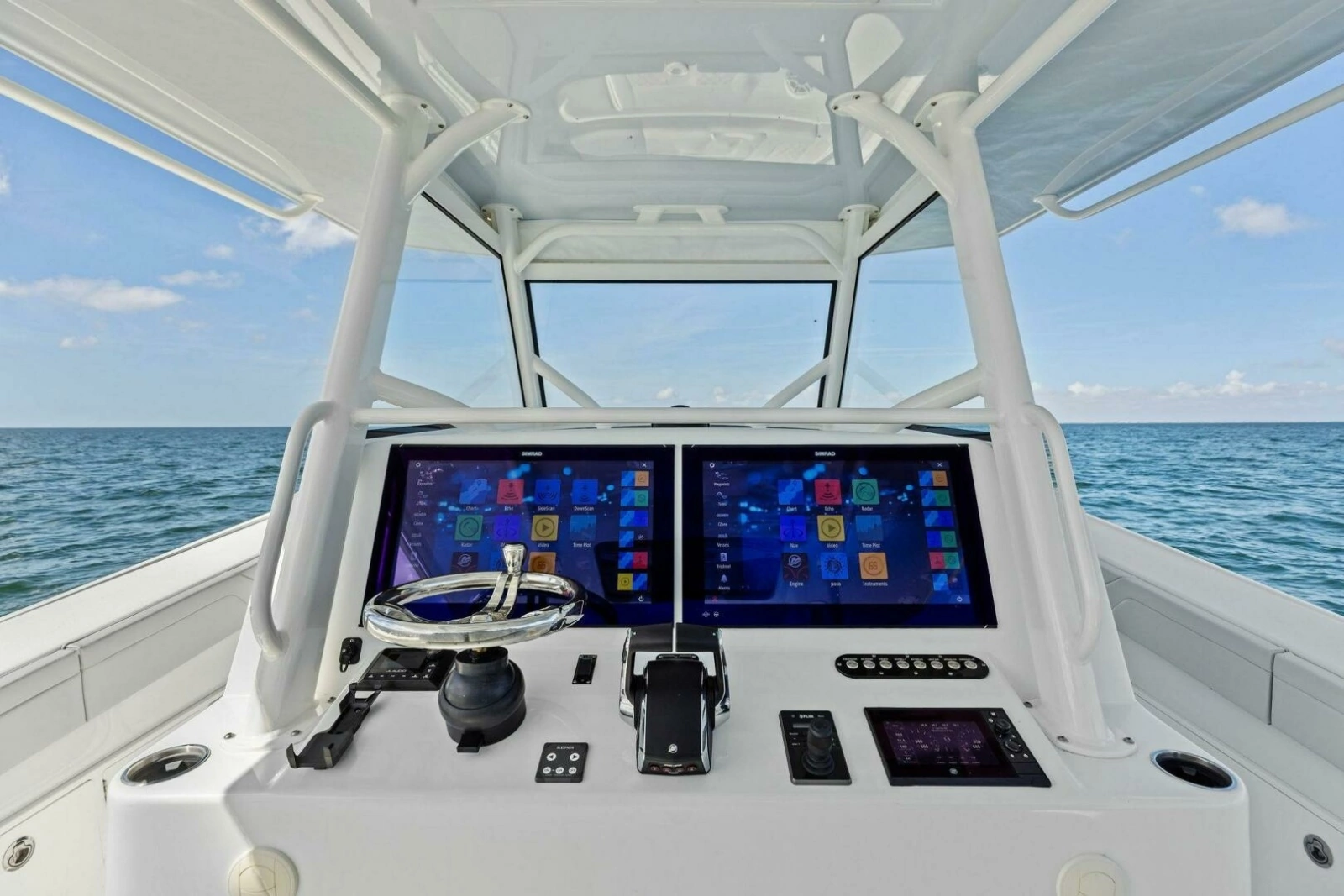 2024 42 Yellowfin
