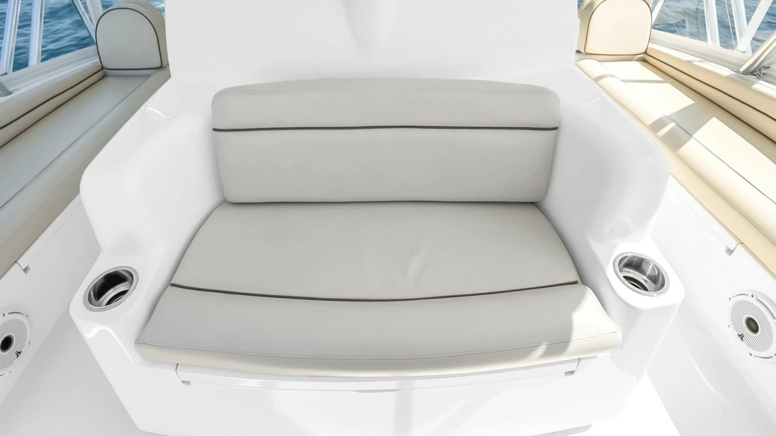Flybridge Seating Area