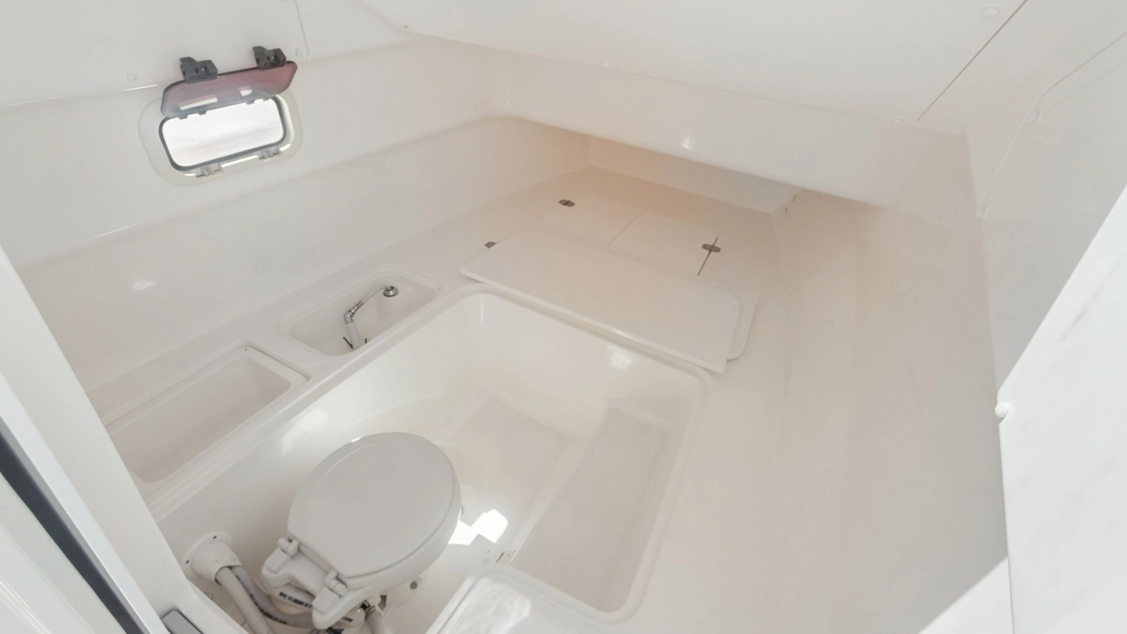 Spacious Cabin Bathroom