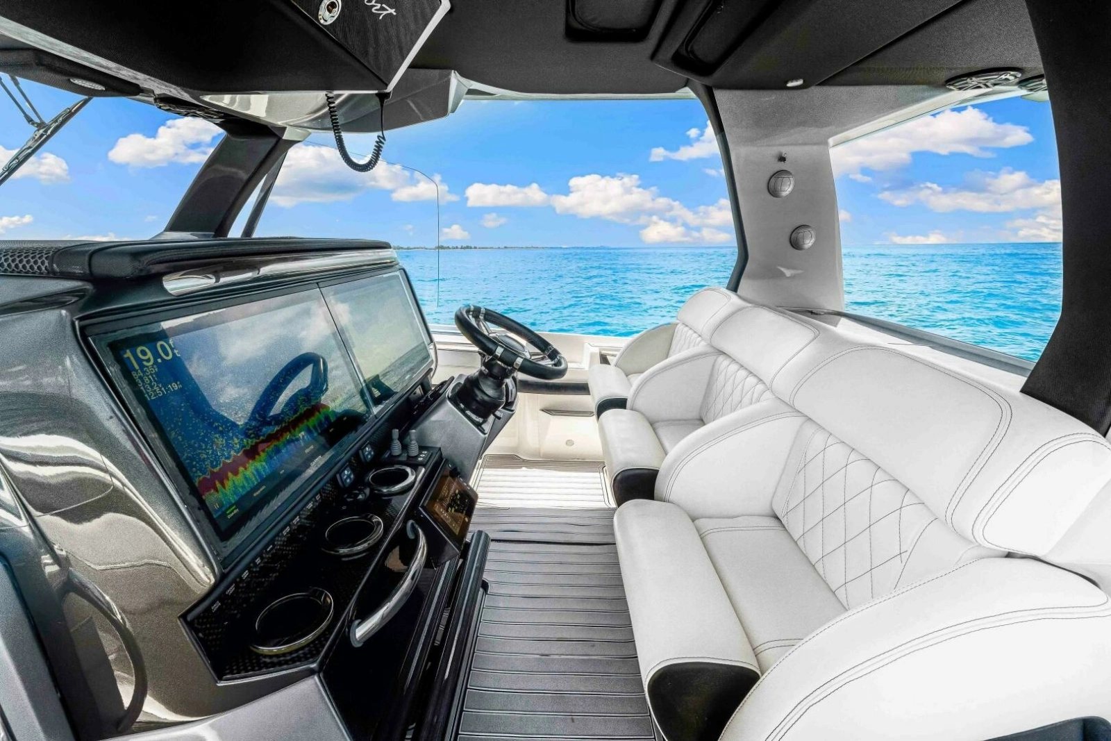 2017 Nor-Tech 450SS - Helm