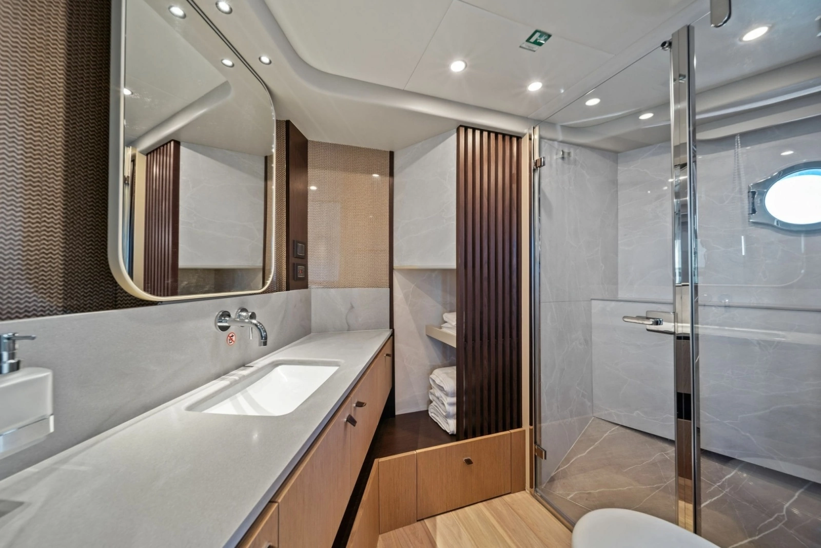 New 2027 56 Absolute Fly 56ft Absolute Yacht For Sale